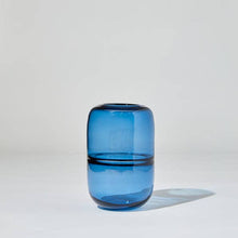 Load image into Gallery viewer, Medium Jewel Vase