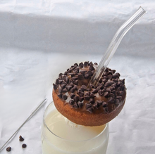 Load image into Gallery viewer, Elegant Curved Classic Glass Straw