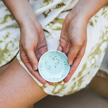 Load image into Gallery viewer, Bracelet + Dish Set - SPLASH
